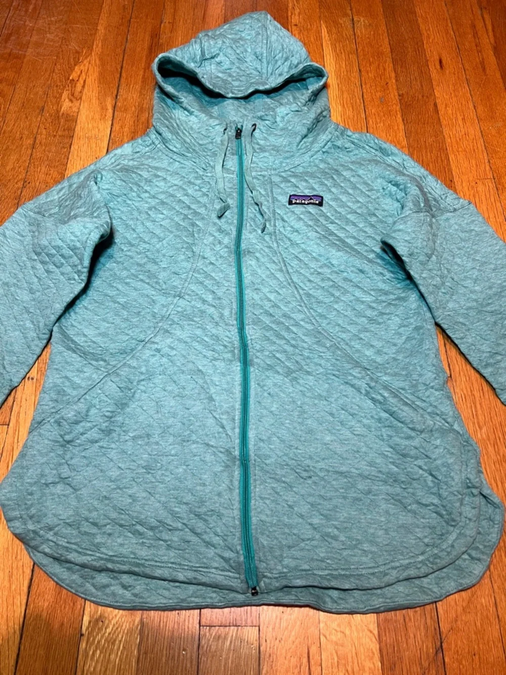 Patagonia Organic Cotton Quilted Hoody Jacket in Beryl Green, Women’s size Small - Picture 6 of 15